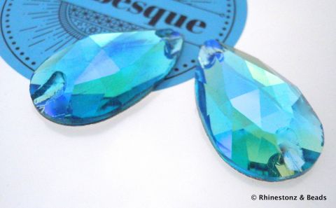 Arabesque Sew-On Teardrop Art 3230 Aquamarine AB 28mm